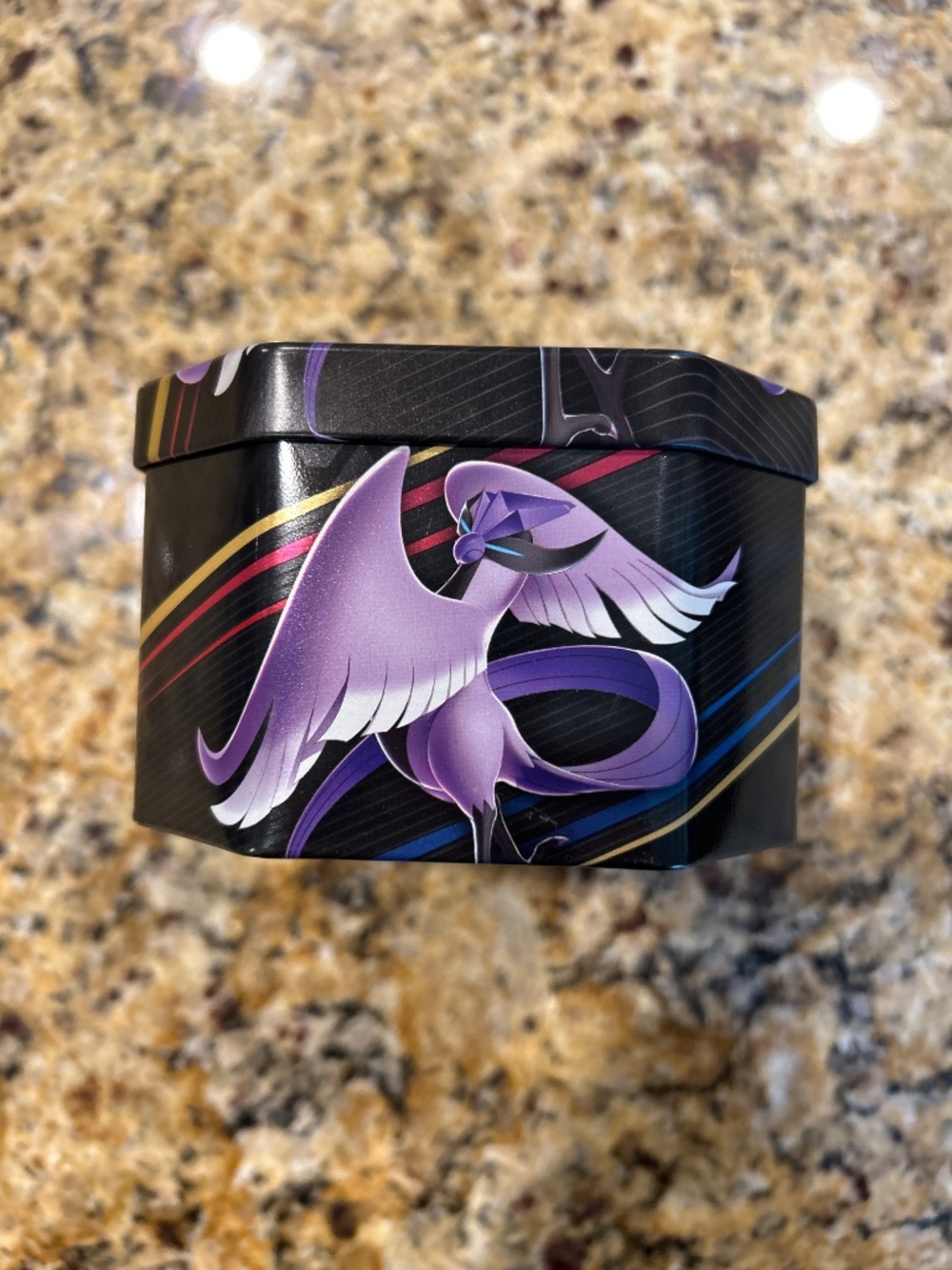 Pokemon TCG Crown Zenith Tin - Picture 4 of 6
